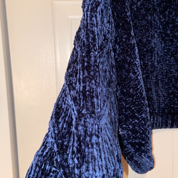 Royal Blue Velvet Sweatshirt - Picture 9 of 10